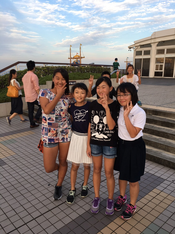 毛野南小学校 修学旅行 海ほたるからホテル三日月 夕食 へ